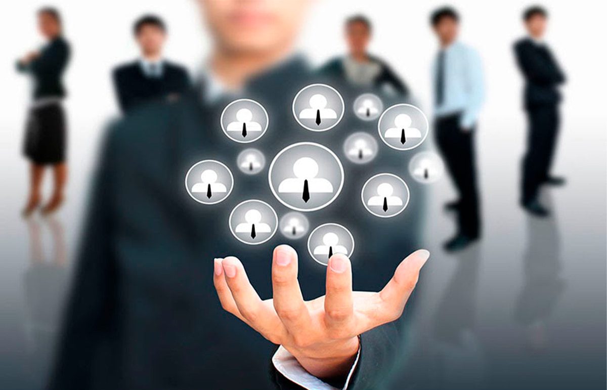 Специалист по управлению персоналом