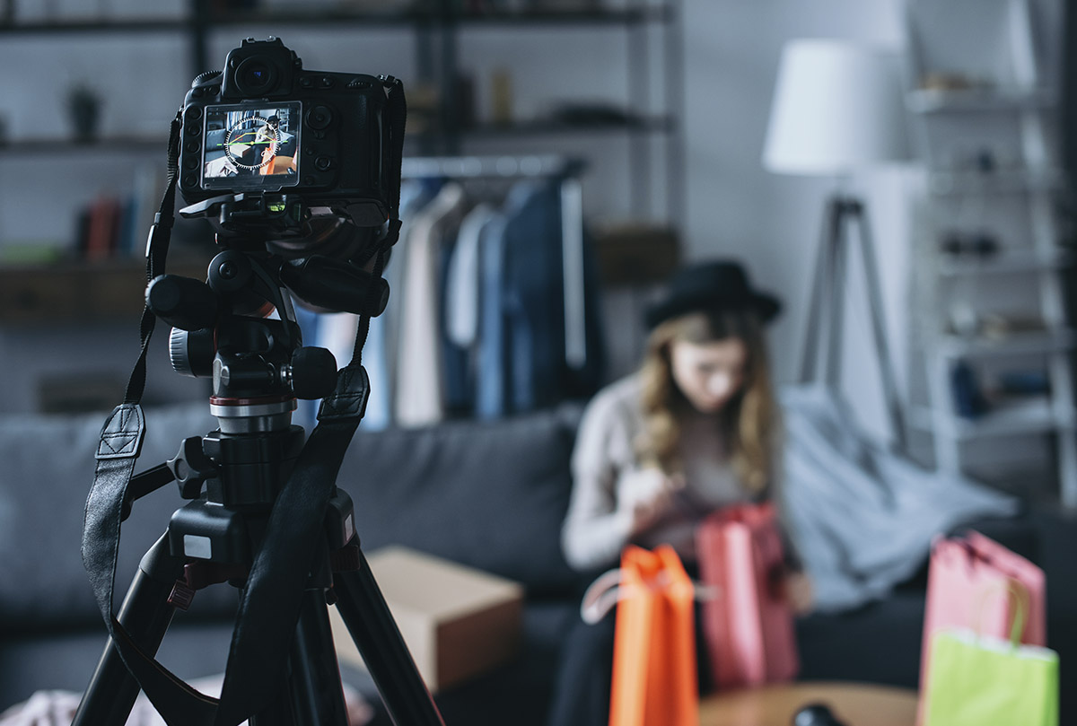 Skolko zarabatyvayut yutubery