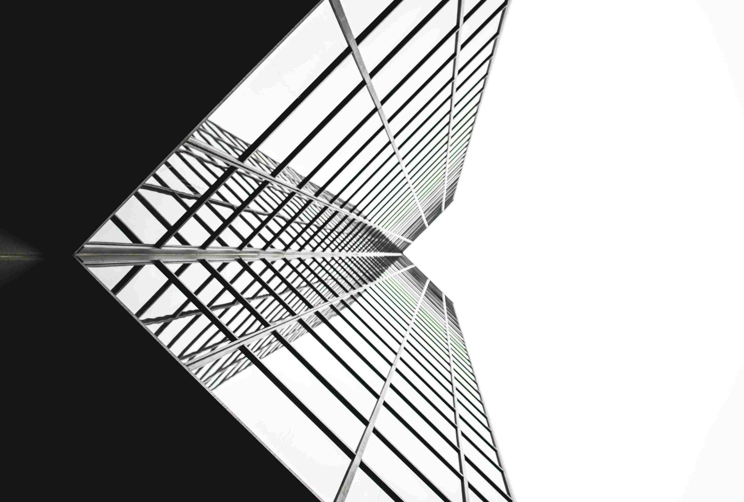 Finansovyy kommercheskiy i drugie direktora