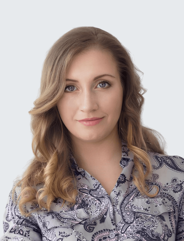 Анастасия Комарова, Предприниматель, маркетолог по образованию