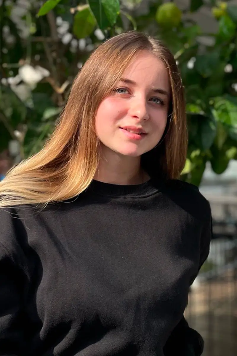 Ангелина Карукес, UX/UI-дизайнер