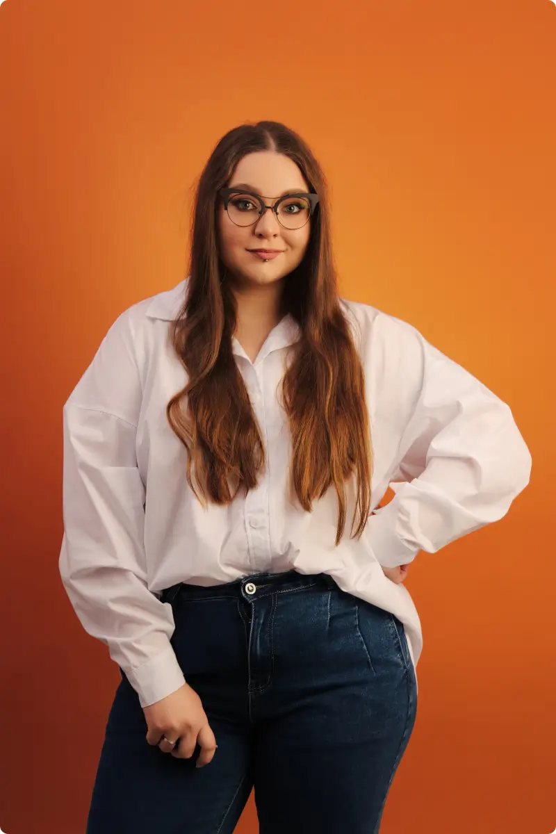 Ирина Сильянова, Копирайтер с 10-летним опытом. Писала для Т-Банка, ЮMoney, eLama, Т — Ж