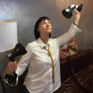 Нелли Поршнева, Специалист в области света и электрики