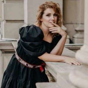 Оксана Козырева, Телеведущая «квартирного вопроса» на НТВ