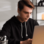 Павел Кольцов