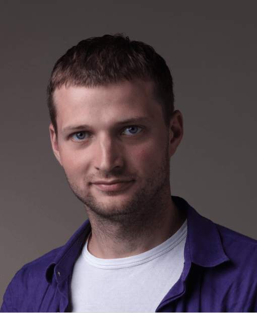 Пётр Титаренко, Фотограф, основатель агентства RabotaRetouch. Снимал для ВТБ, «Мегафона», Mcdonald’s.