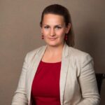 Попова Галина