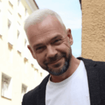 Сергей Пехтерев, Практикующий психолог-сексолог, опыт работы более 10 лет, член Ассоциации когнитивно-поведенческих терапевтов.