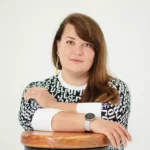 Тенякова Оксана Александровна, Научно-педагогический стаж с 2015 года