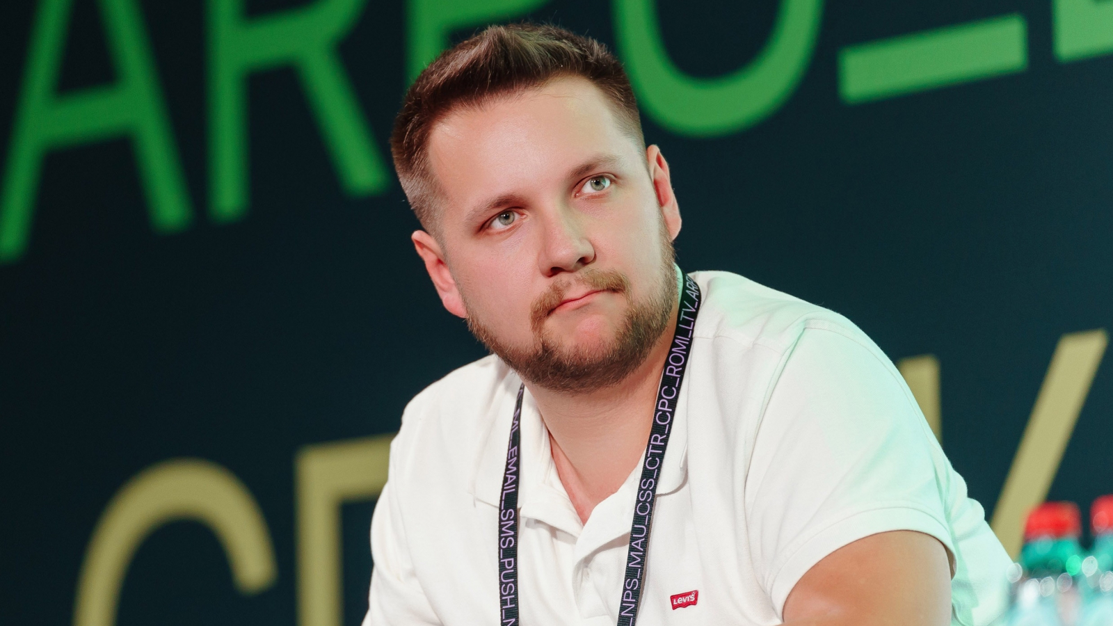 Виктор Крылов