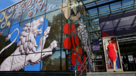 Профессия Бренд-дизайнер от Skillbox